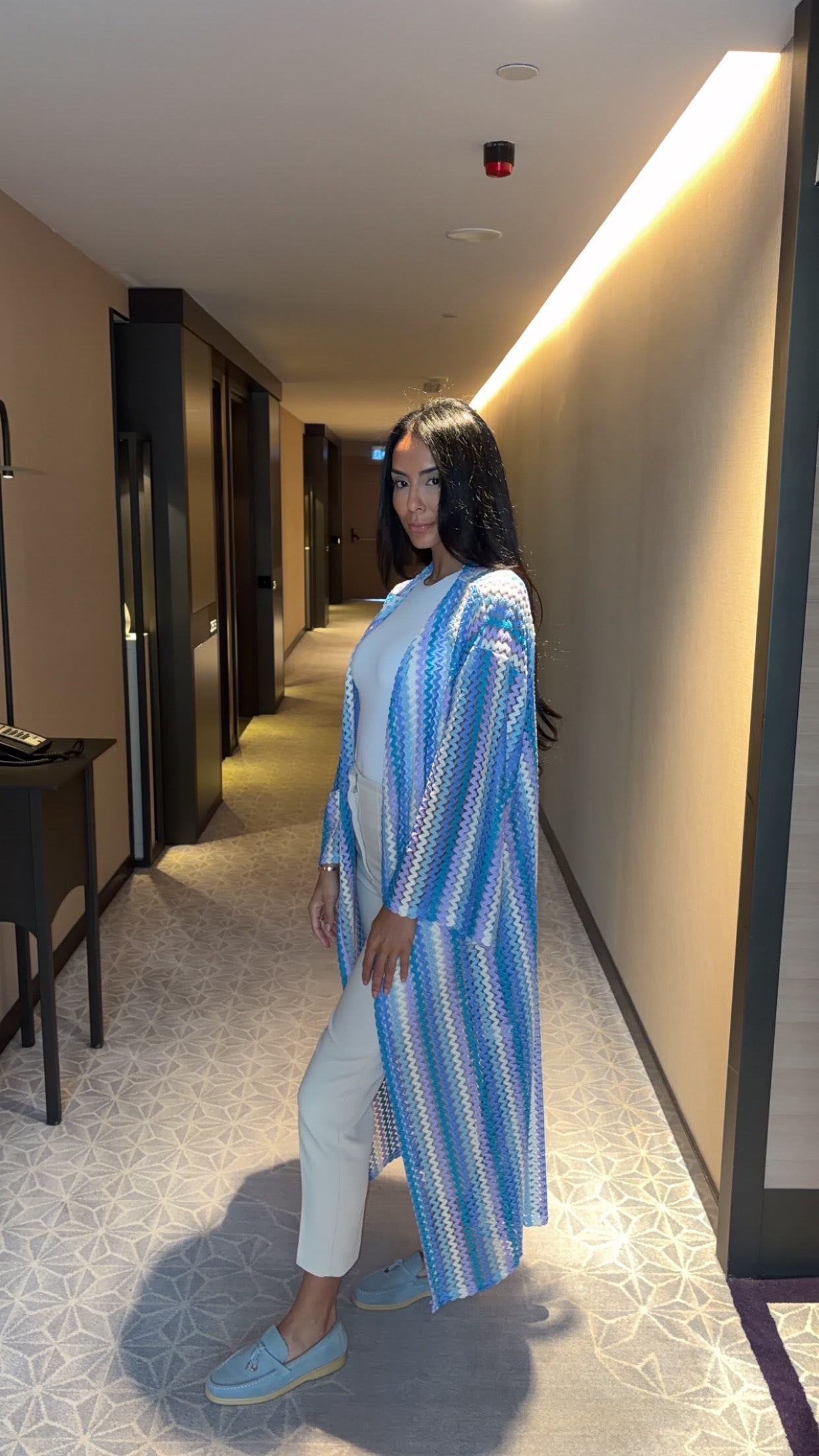 Crochet/zigzag duster cardigan in blue